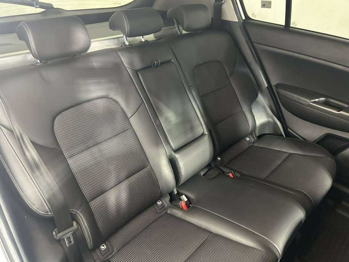 Купить Kia Sportage с пробегом. Фото: #13