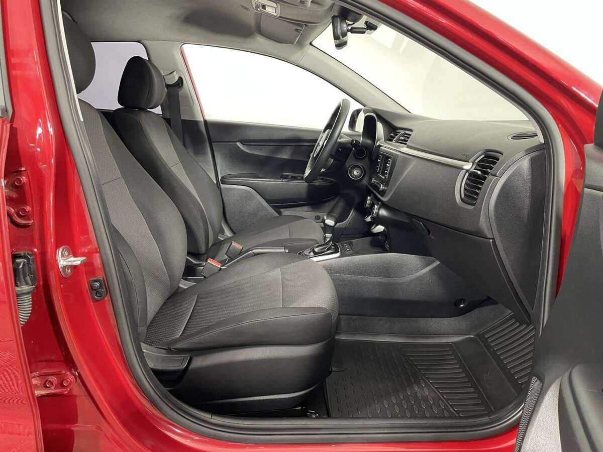 Купить Kia Rio с пробегом. Фото: #13