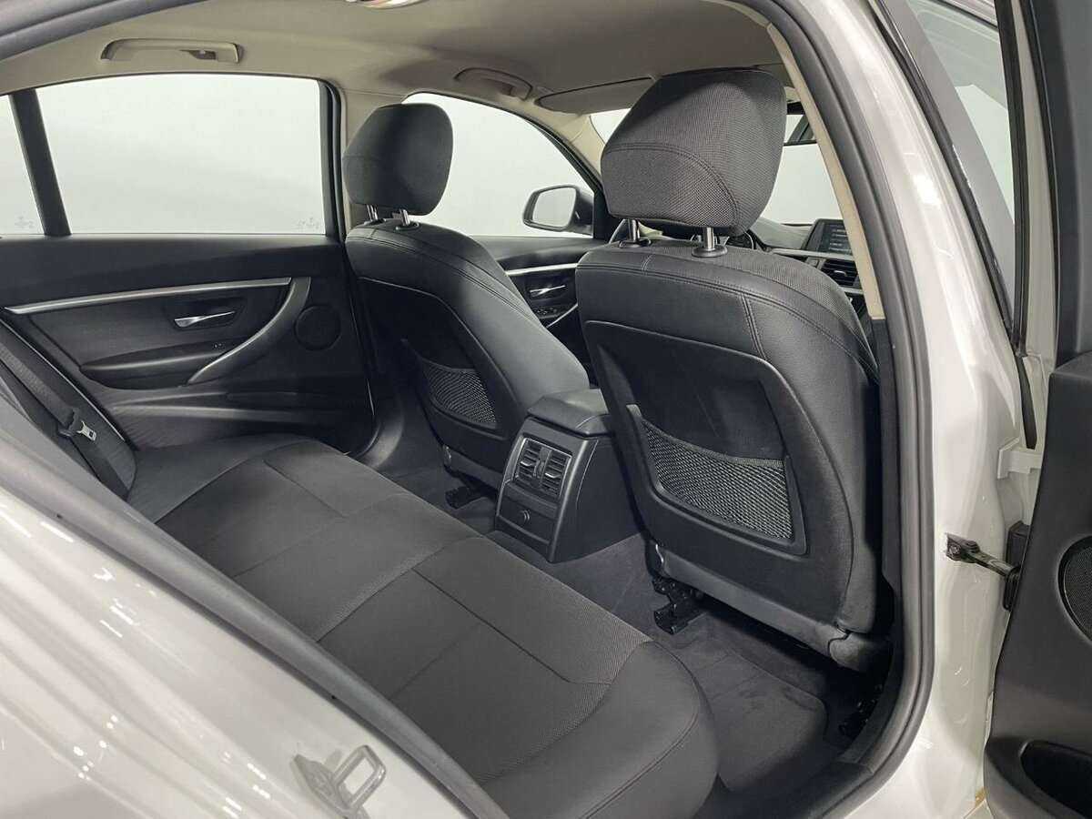 Купить BMW 3 серии с пробегом. Фото: #15