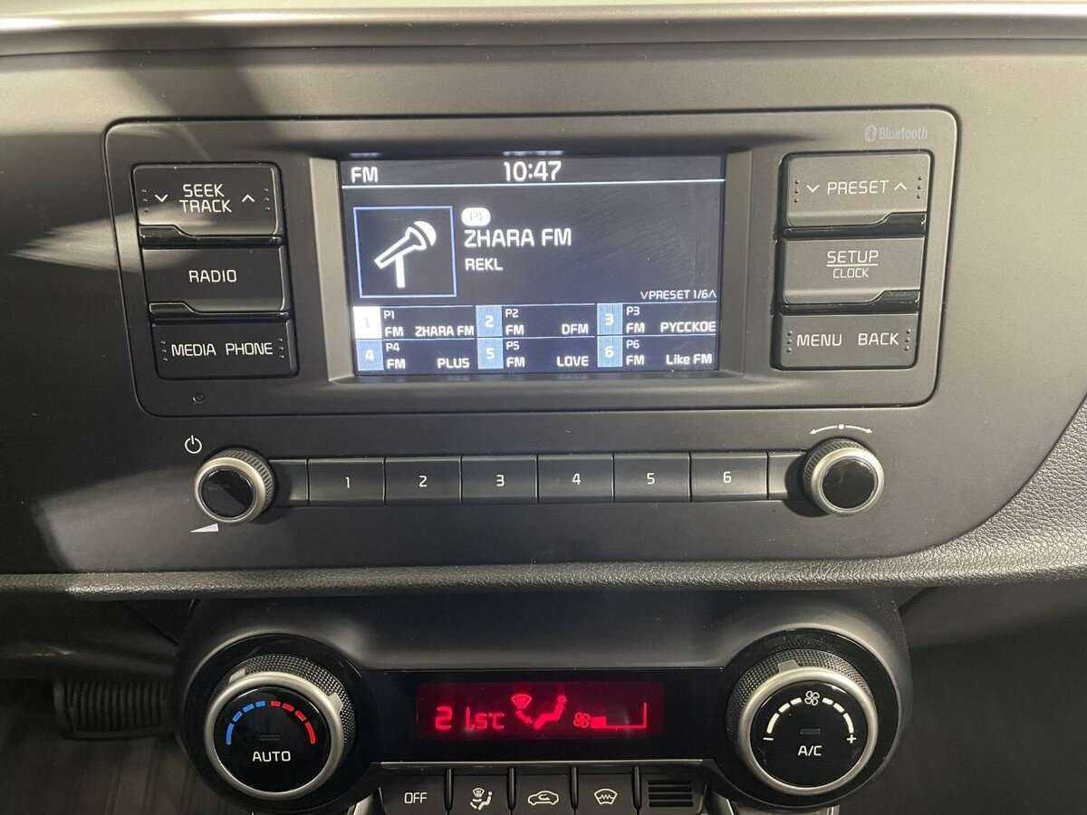 Купить Kia Rio с пробегом. Фото: #11