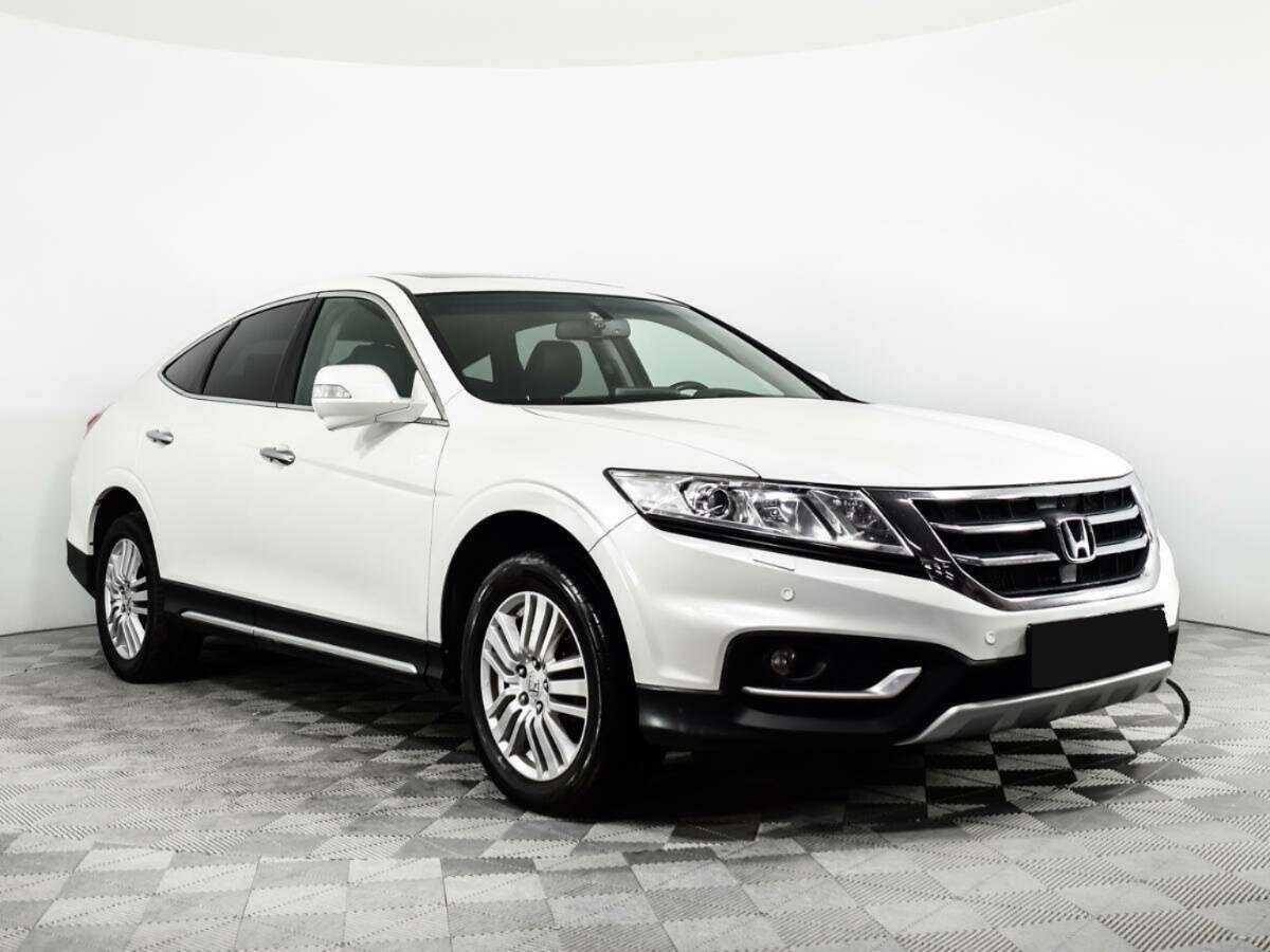 Купить Honda Crosstour с пробегом. Фото: #2