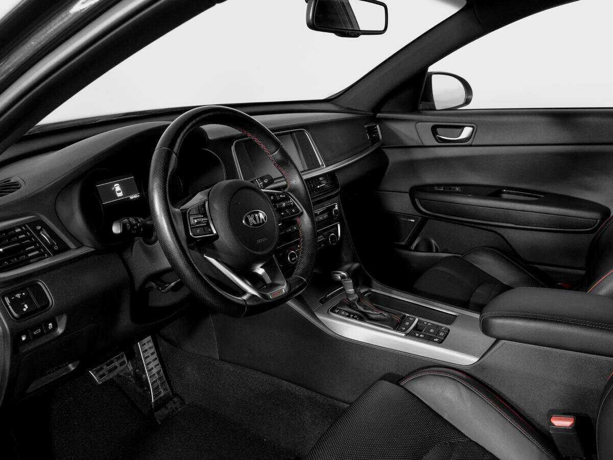 Купить Kia Optima с пробегом. Фото: #14