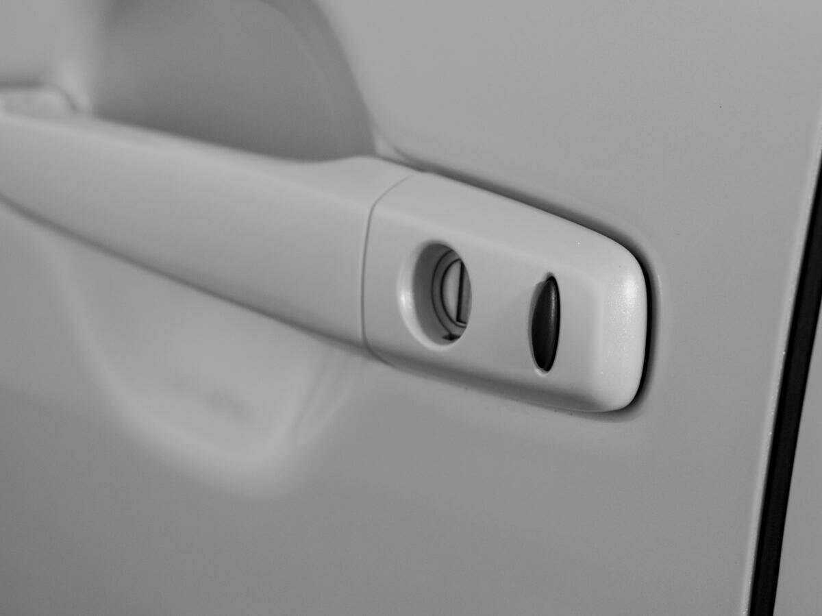 Купить Mitsubishi Outlander с пробегом. Фото: #17