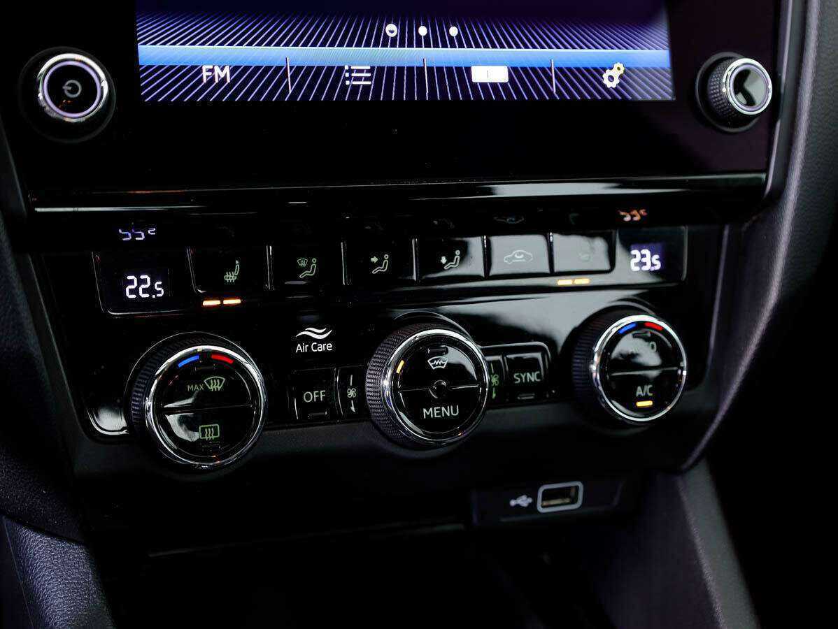 Купить Skoda Octavia с пробегом. Фото: #16