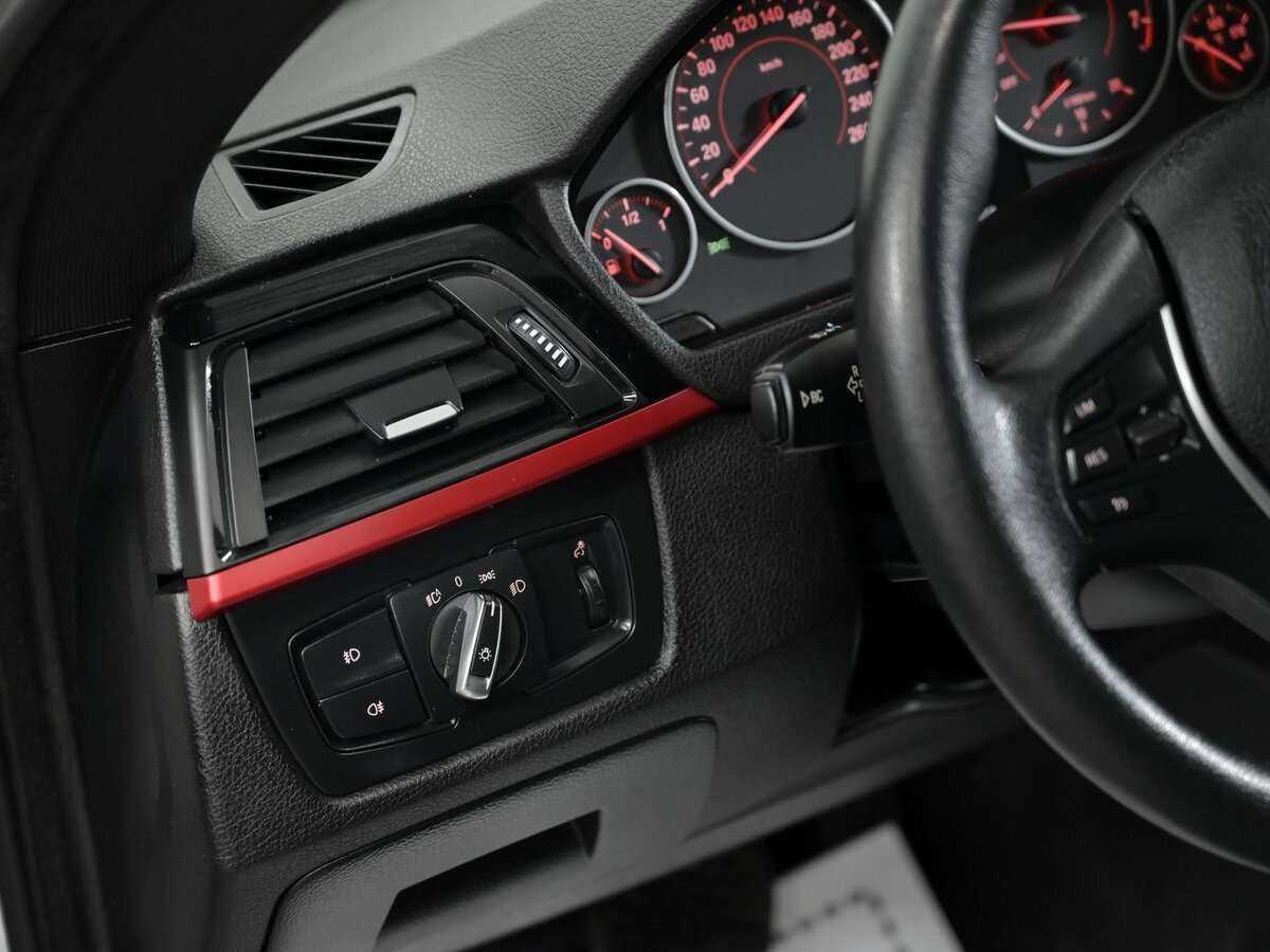 Купить BMW 3 серии с пробегом. Фото: #12