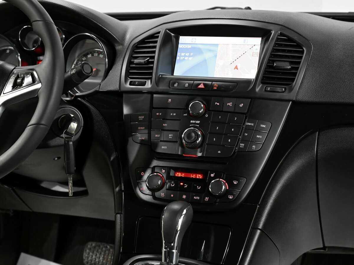 Купить Opel Insignia с пробегом. Фото: #9