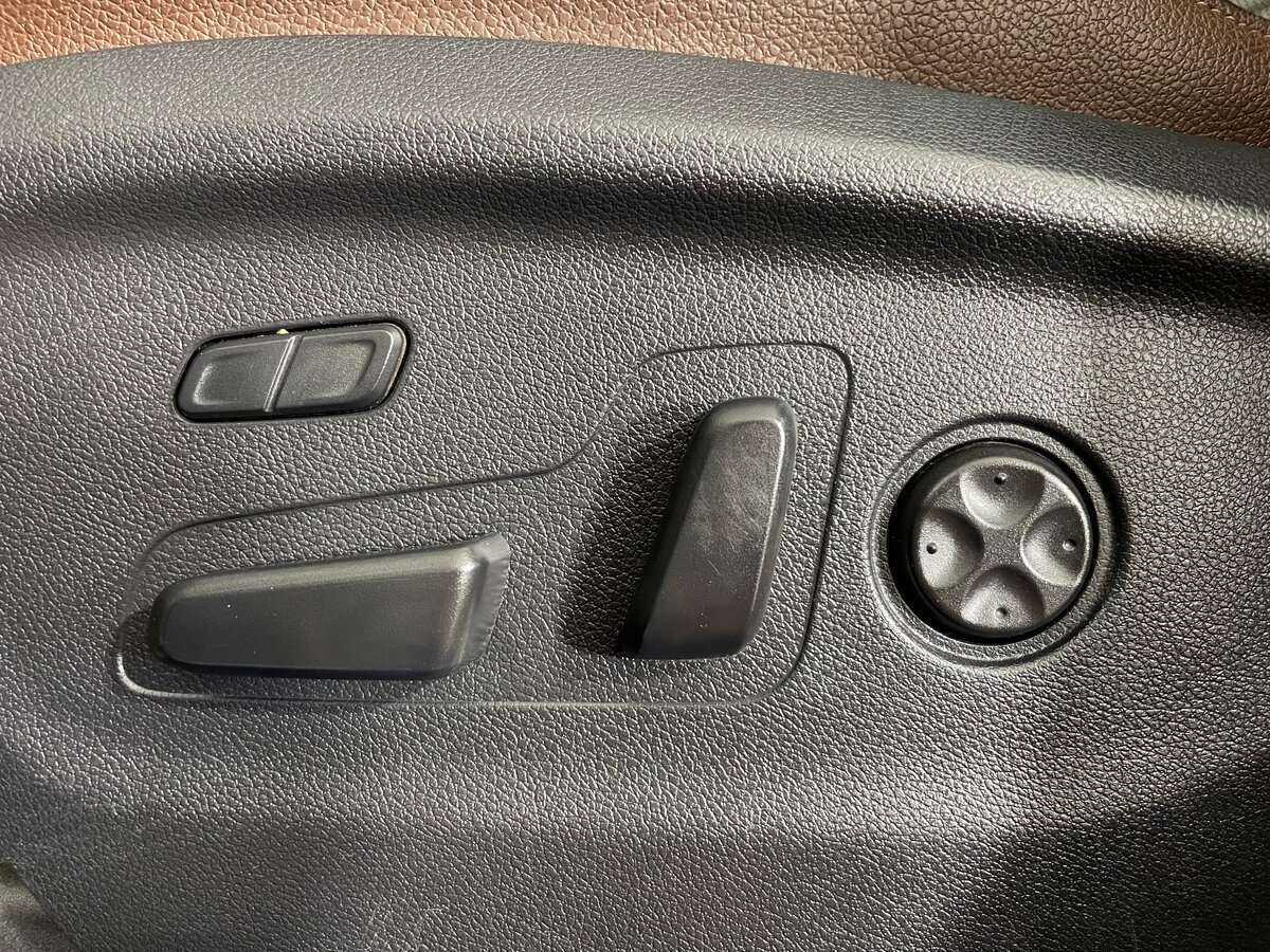 Купить Kia Sorento с пробегом. Фото: #21