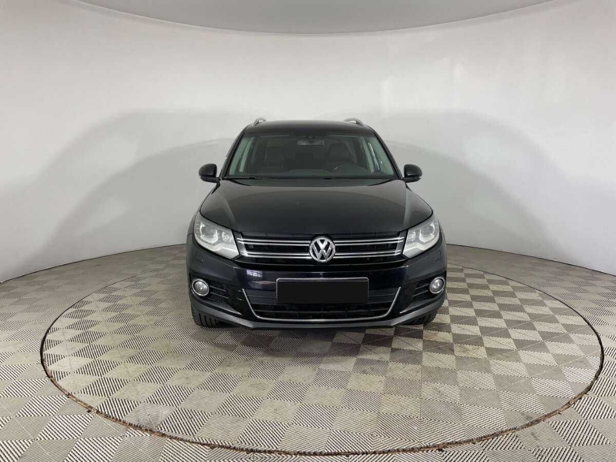 Купить Volkswagen Tiguan с пробегом. Фото: #1
