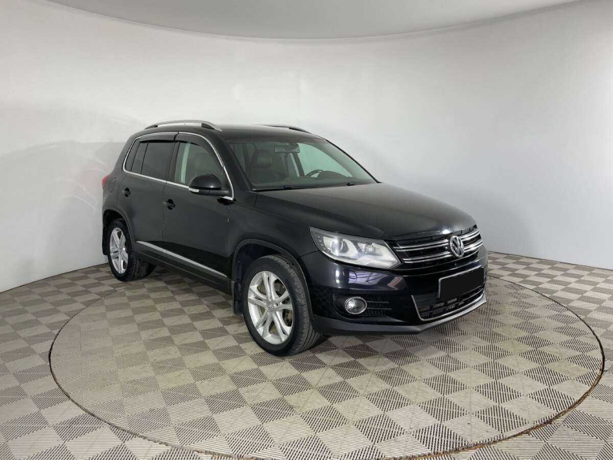 Купить Volkswagen Tiguan с пробегом. Фото: #2
