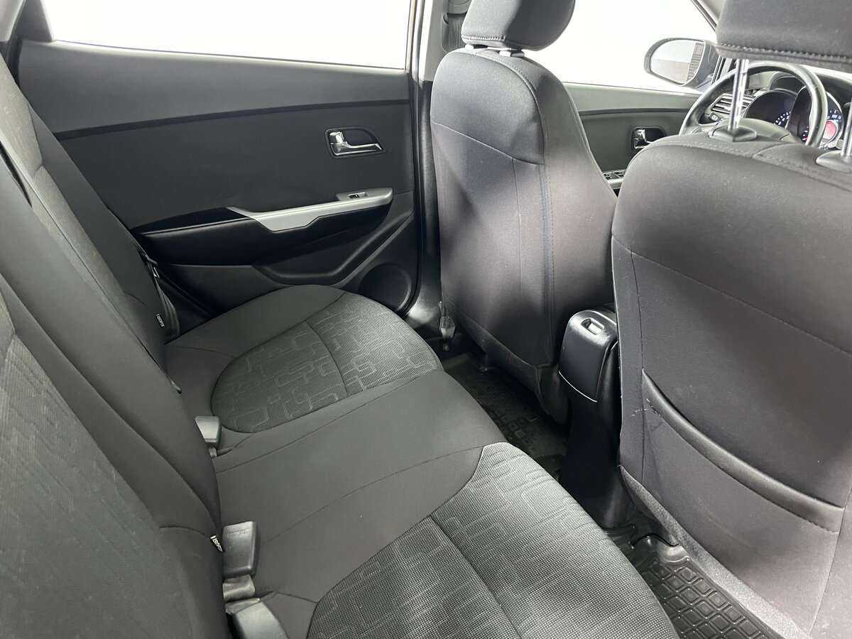 Купить Kia Rio с пробегом. Фото: #20