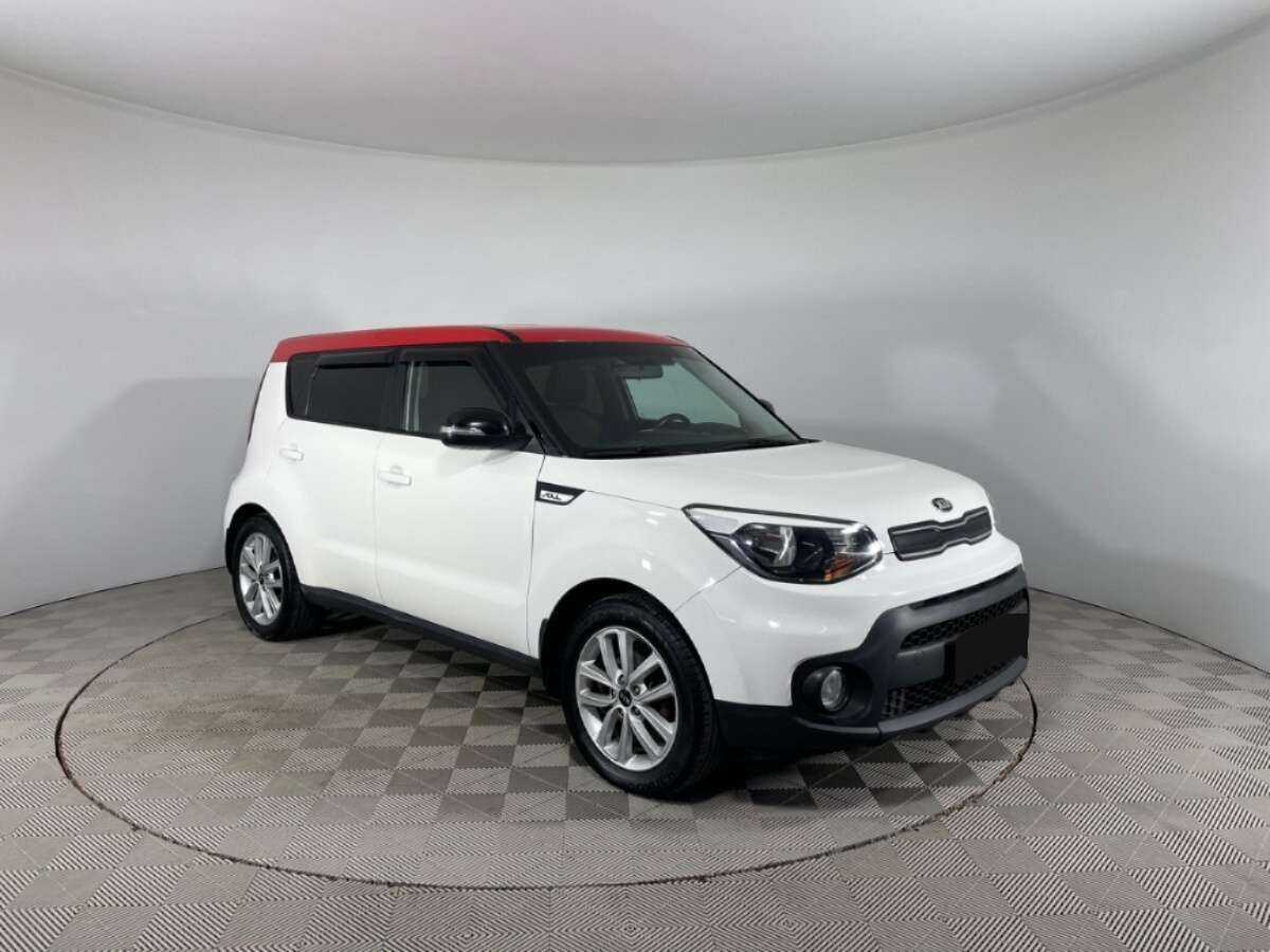Купить Kia Soul с пробегом. Фото: #2