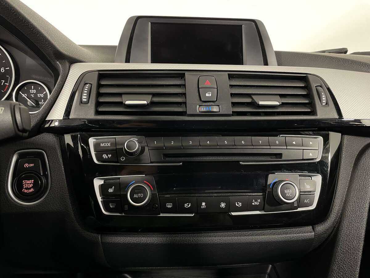 Купить BMW 3 серии с пробегом. Фото: #19