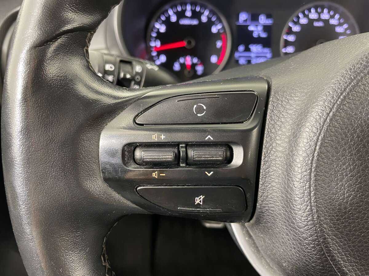 Купить Kia Rio с пробегом. Фото: #15