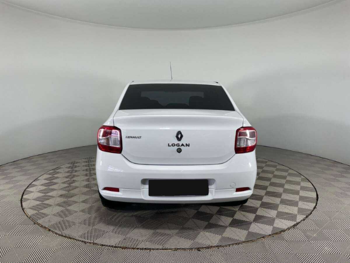 Купить Renault Logan с пробегом. Фото: #4