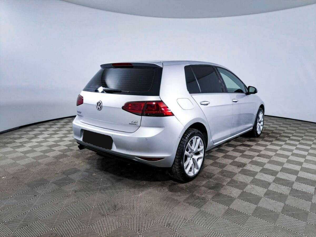 Купить Volkswagen Golf с пробегом. Фото: #4