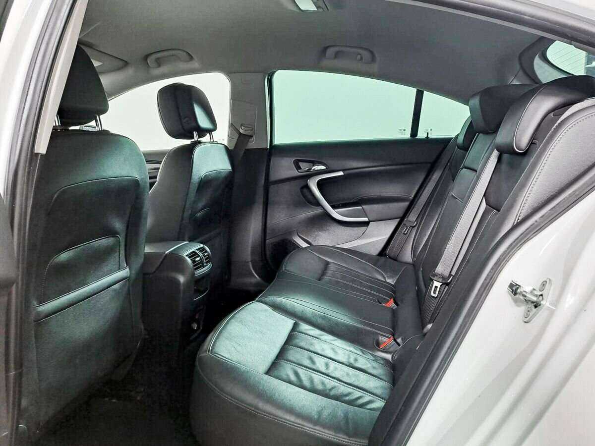 Купить Opel Insignia с пробегом. Фото: #6