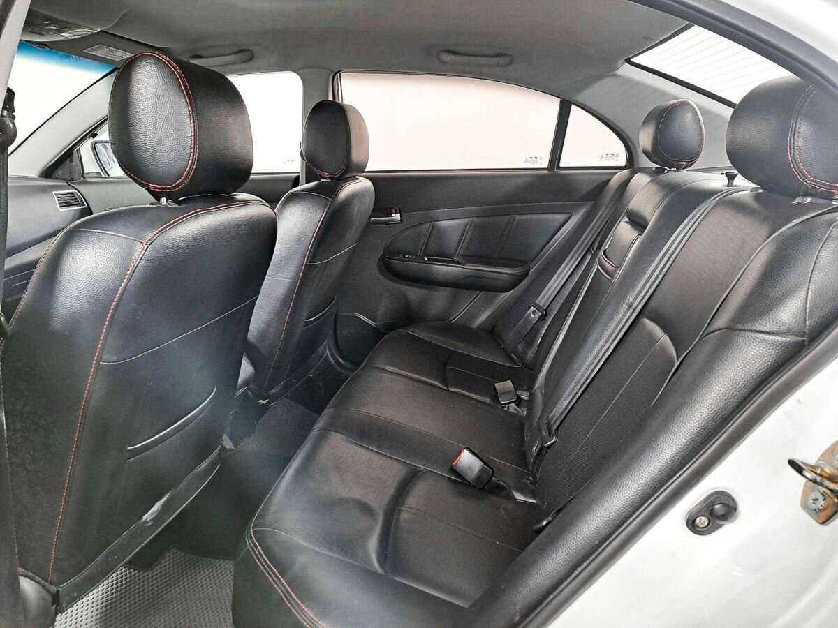 Купить Lifan Solano с пробегом. Фото: #9