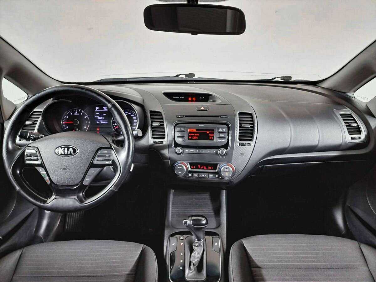 Купить Kia Cerato с пробегом. Фото: #10