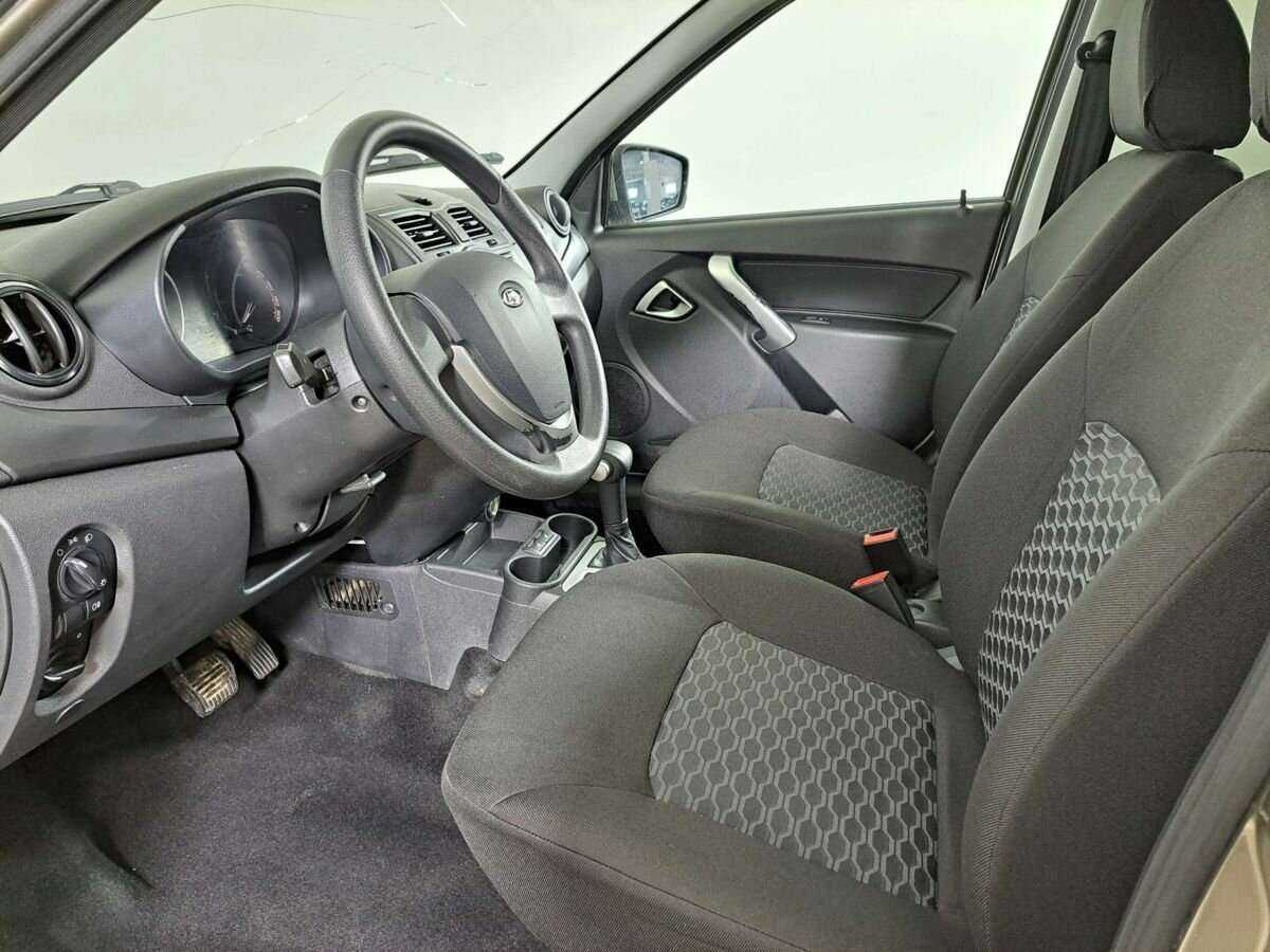 Купить Lada (ВАЗ) Granta с пробегом. Фото: #13