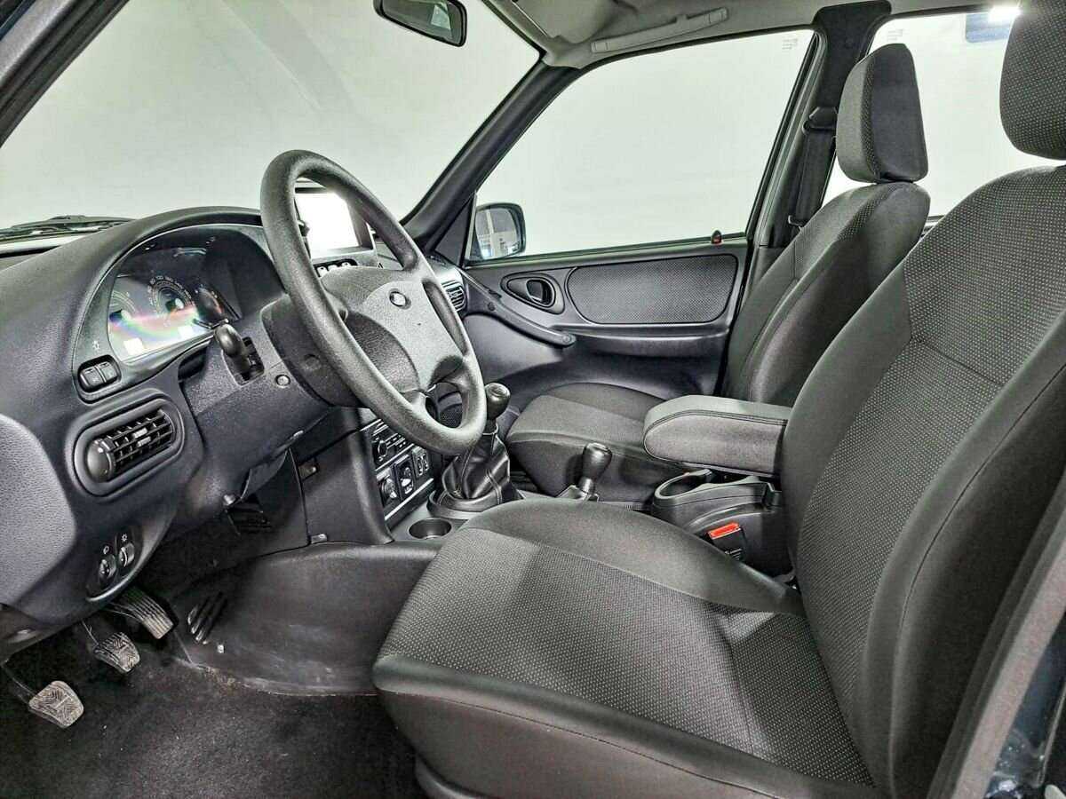 Купить Lada (ВАЗ) Niva с пробегом. Фото: #13