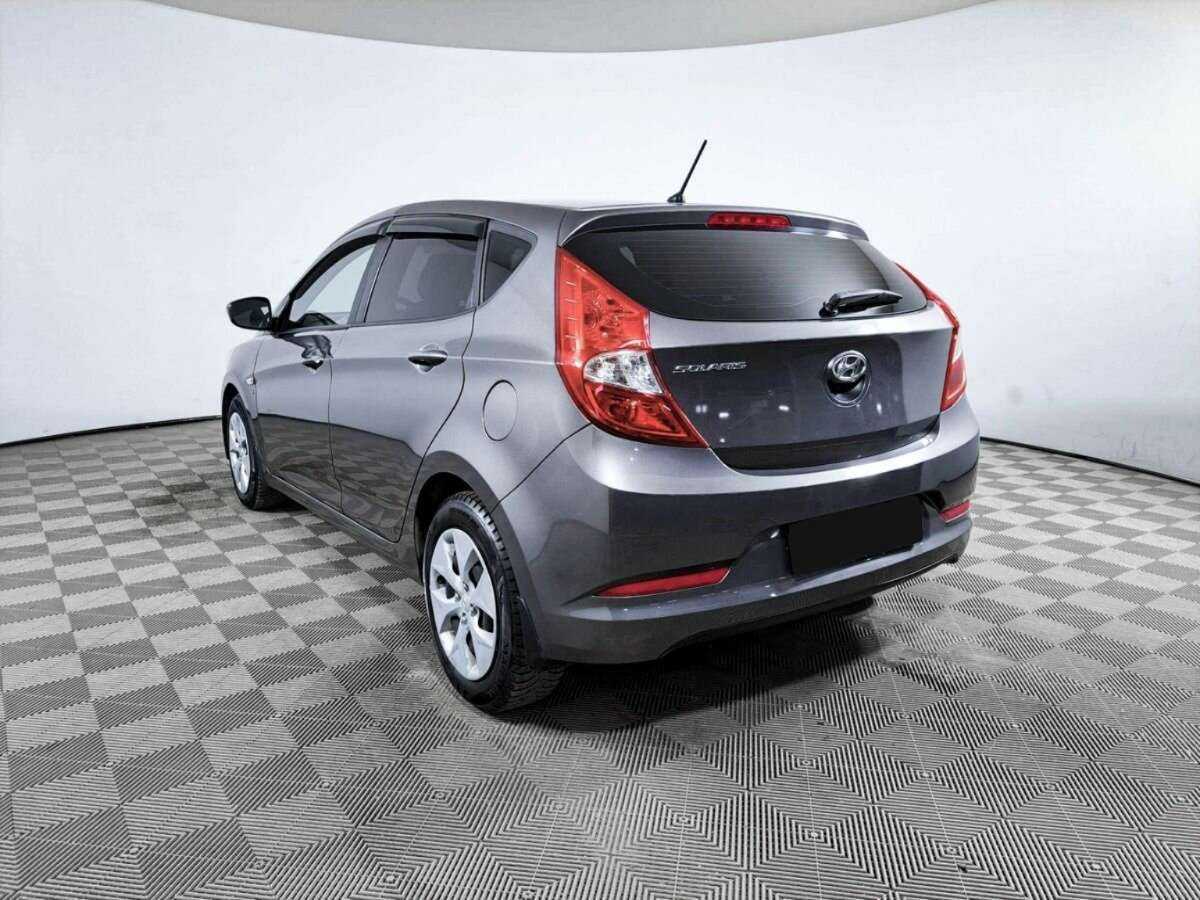 Купить Hyundai Solaris с пробегом. Фото: #6