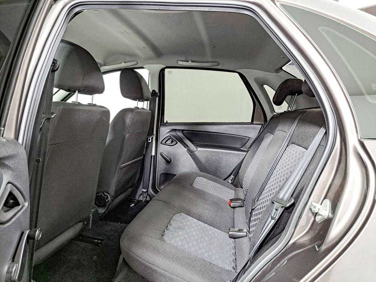 Купить Lada (ВАЗ) Granta с пробегом. Фото: #9