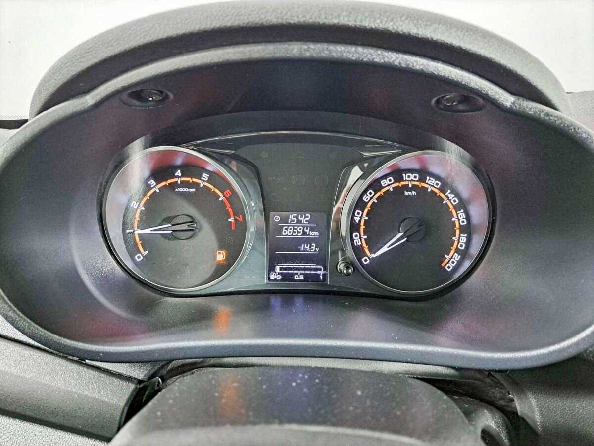 Купить Lada (ВАЗ) Granta с пробегом. Фото: #10