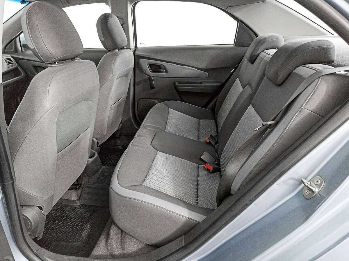 Купить Chevrolet Cobalt с пробегом. Фото: #9