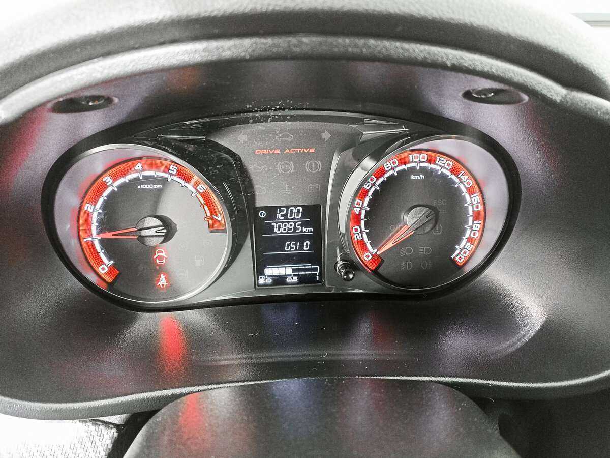 Купить Lada (ВАЗ) Granta с пробегом. Фото: #9