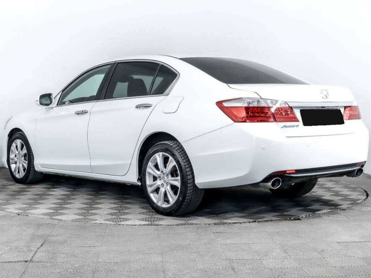 Купить Honda Accord с пробегом. Фото: #5