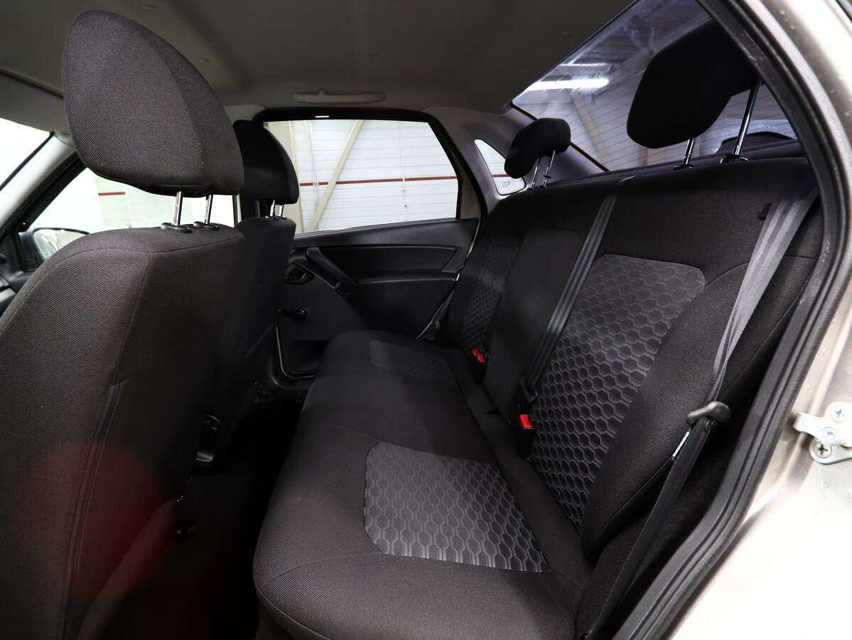 Купить Lada (ВАЗ) Granta с пробегом. Фото: #19