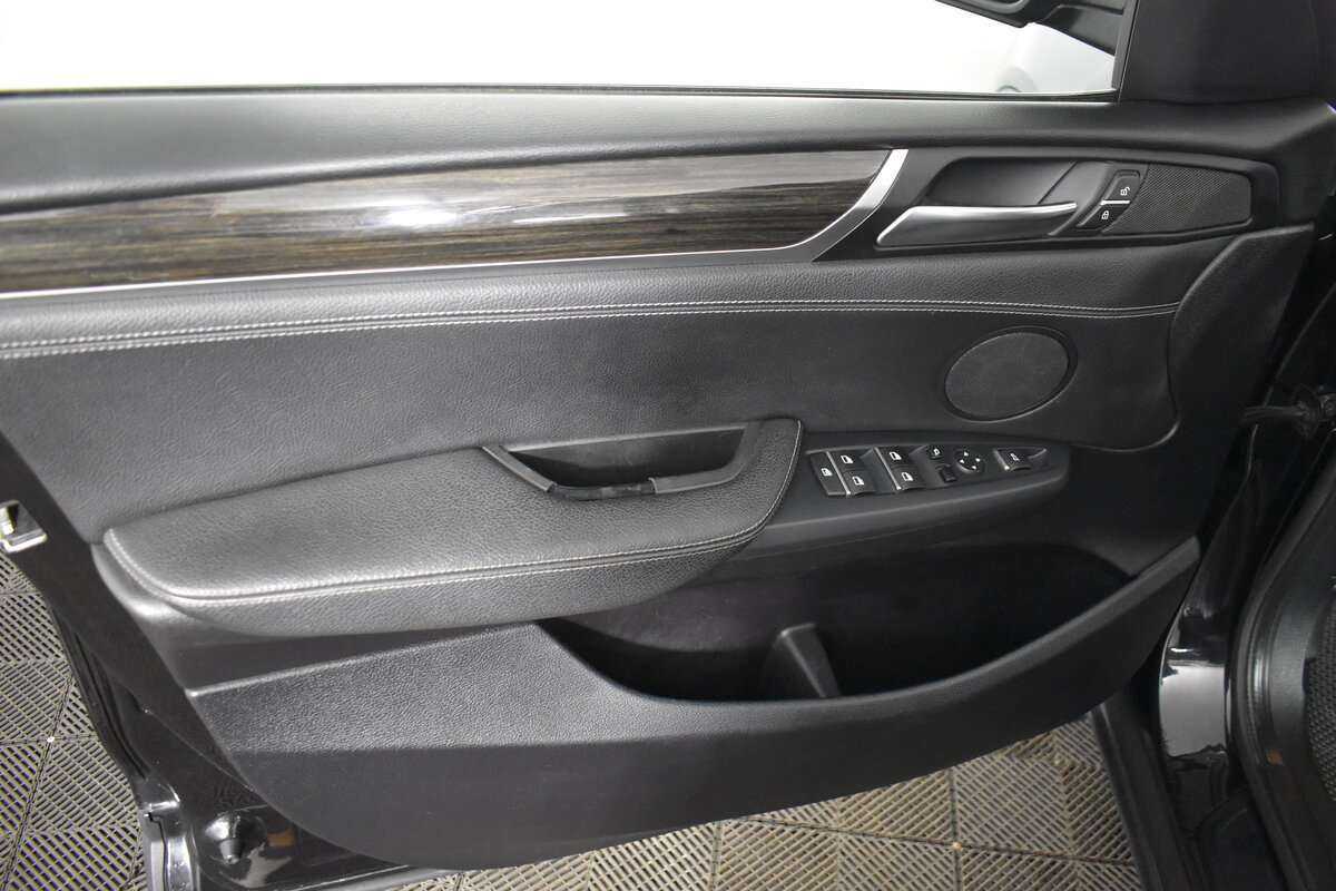 Купить BMW X3 с пробегом. Фото: #17