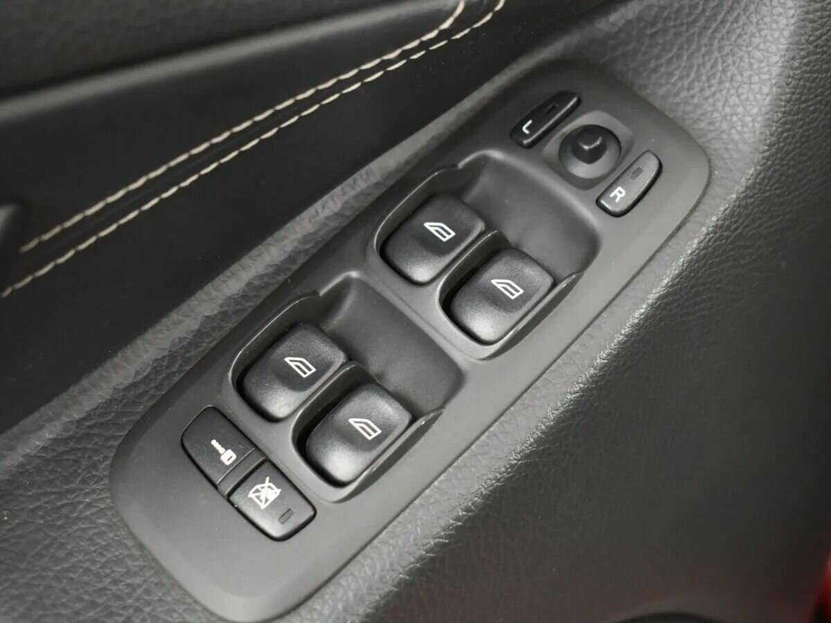 Купить Volvo XC90 с пробегом. Фото: #7