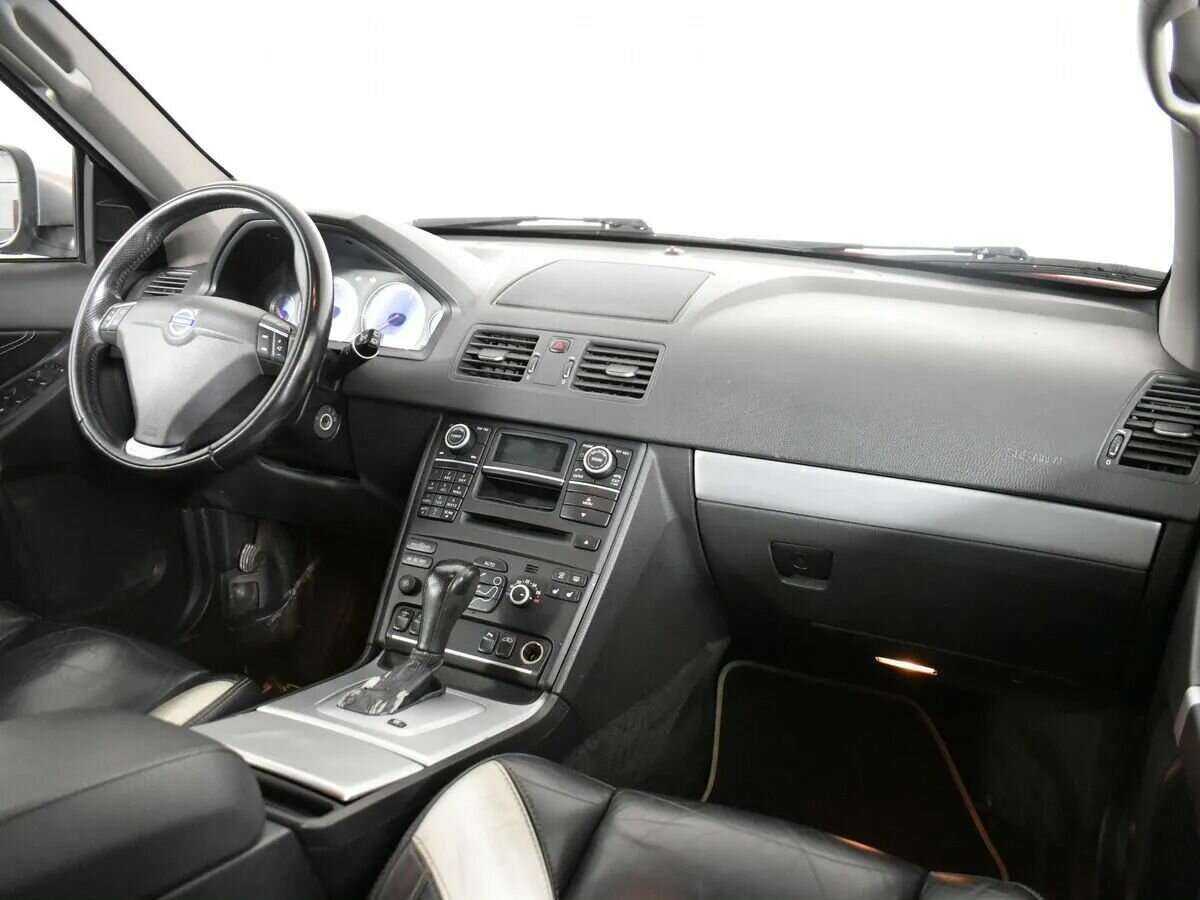 Купить Volvo XC90 с пробегом. Фото: #9
