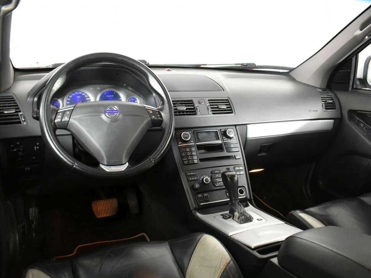 Купить Volvo XC90 с пробегом. Фото: #10