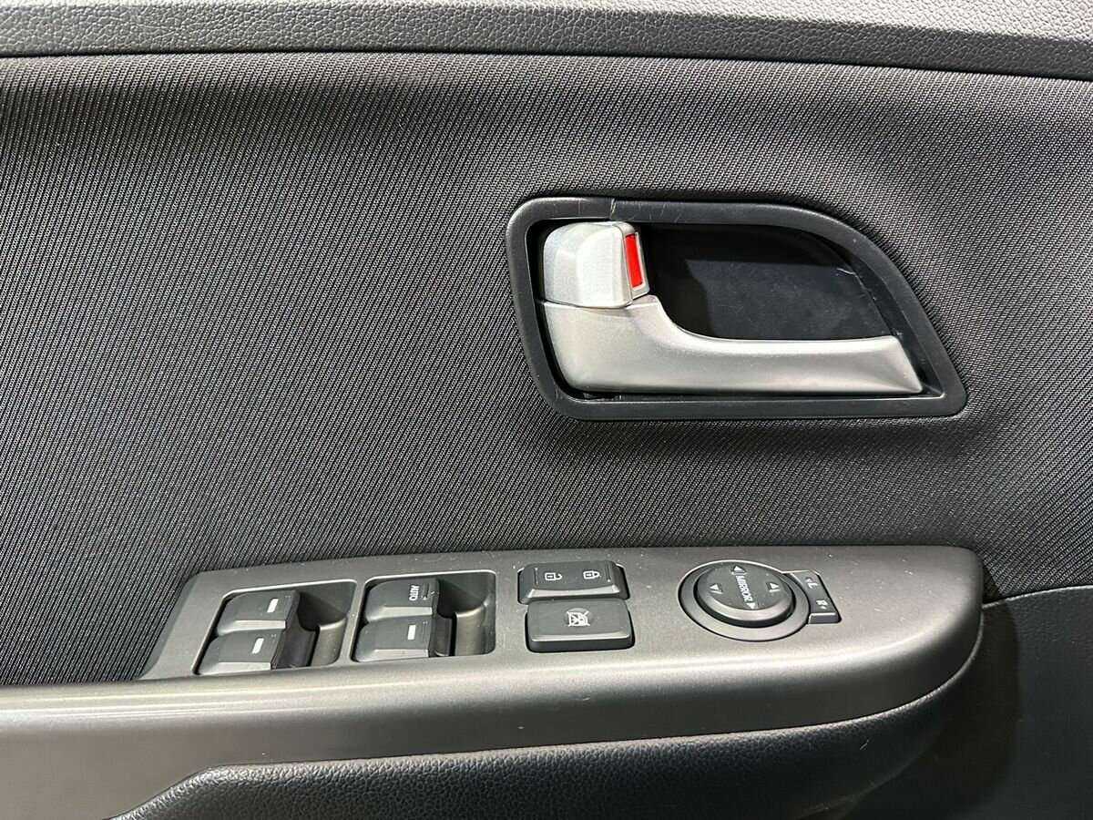 Купить Kia Rio с пробегом. Фото: #13