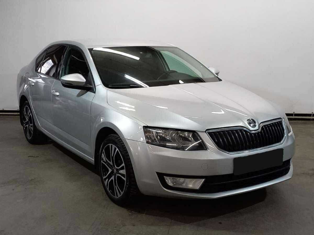 Купить Skoda Octavia с пробегом. Фото: #2