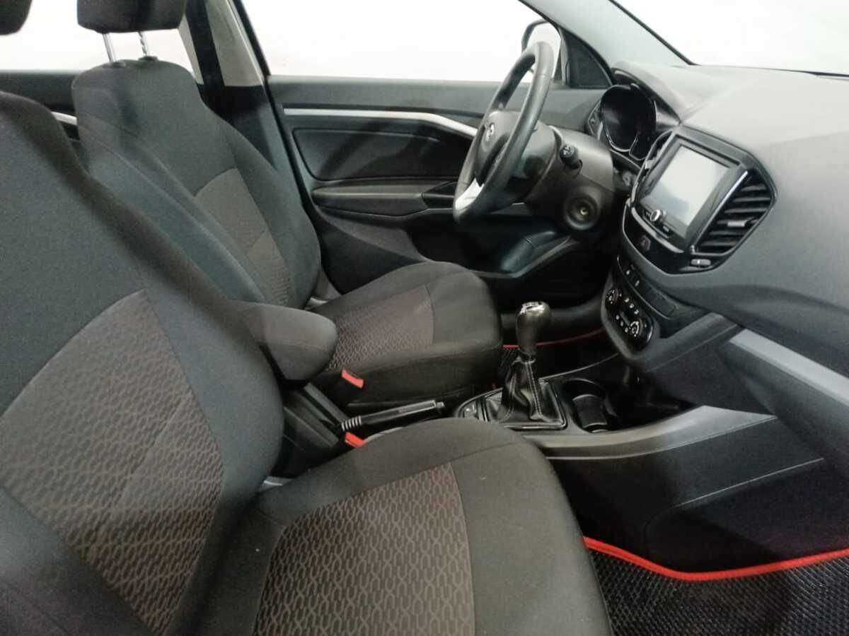 Купить Lada (ВАЗ) Vesta с пробегом. Фото: #9