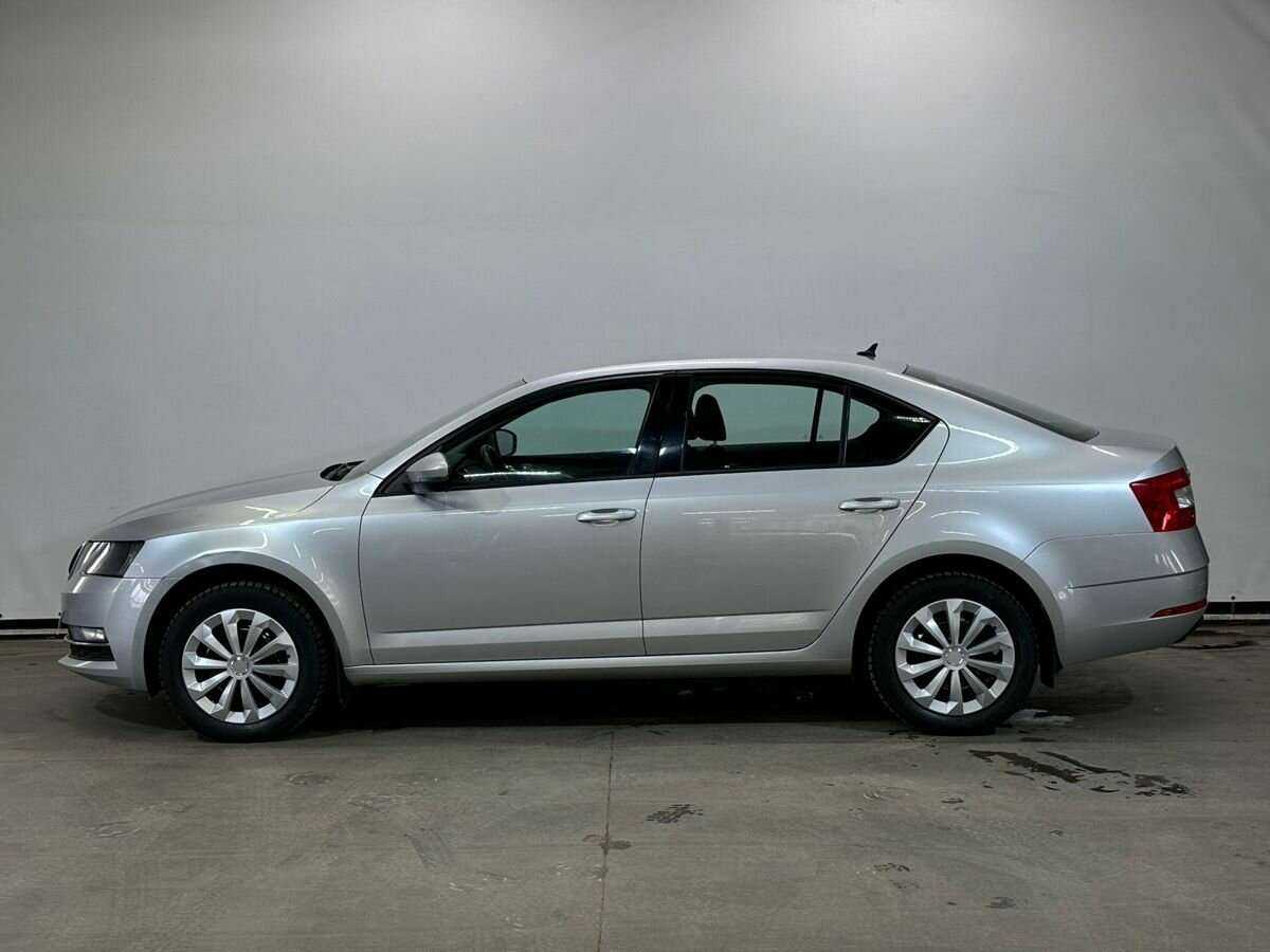 Купить Skoda Octavia с пробегом. Фото: #7