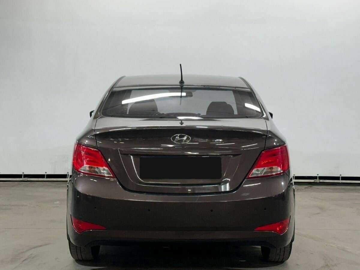 Купить Hyundai Solaris с пробегом. Фото: #5