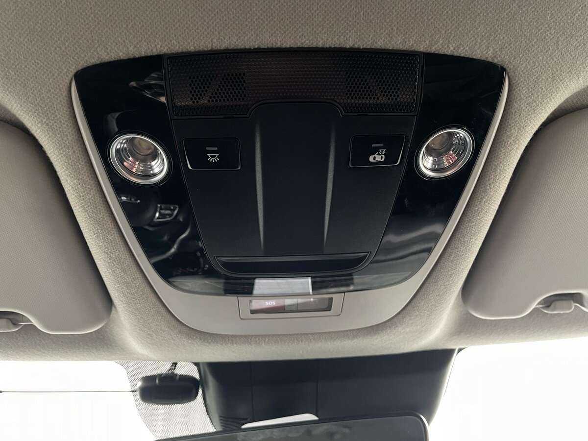 Купить Kia Seltos с пробегом. Фото: #13