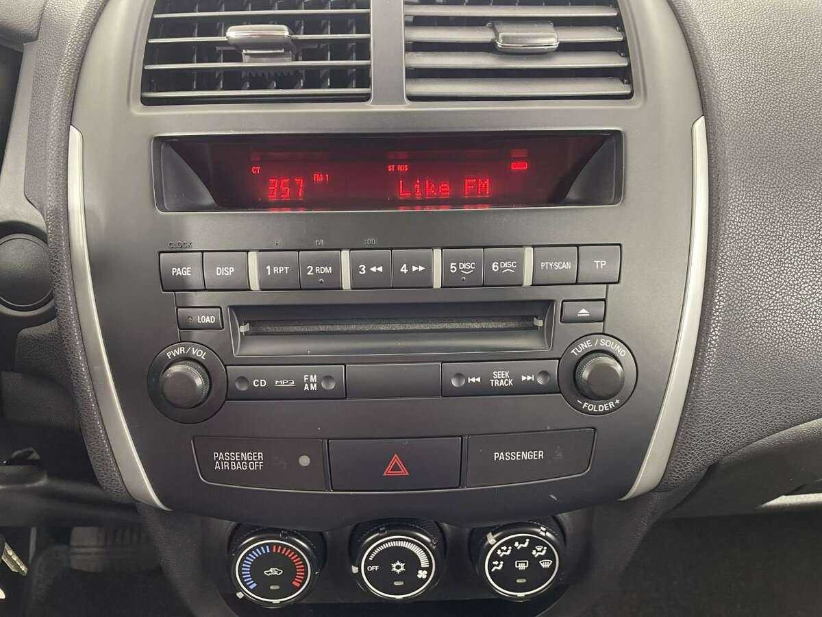 Купить Mitsubishi ASX с пробегом. Фото: #11