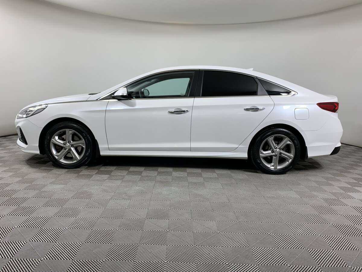 Купить Hyundai Sonata с пробегом. Фото: #7