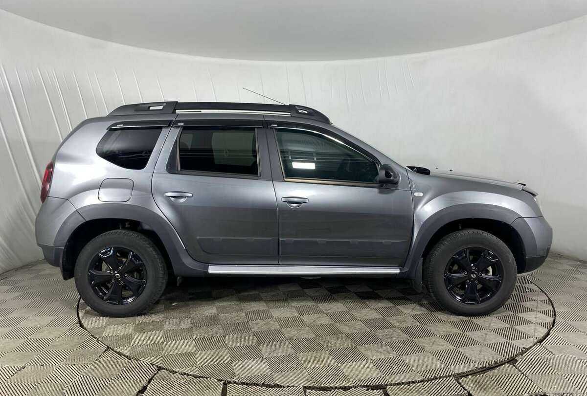 Купить Renault Duster с пробегом. Фото: #3