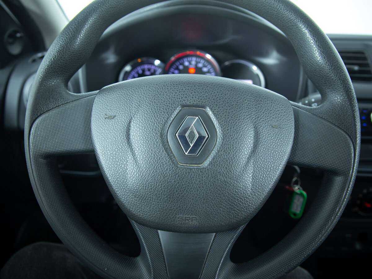 Купить Renault Sandero с пробегом. Фото: #8