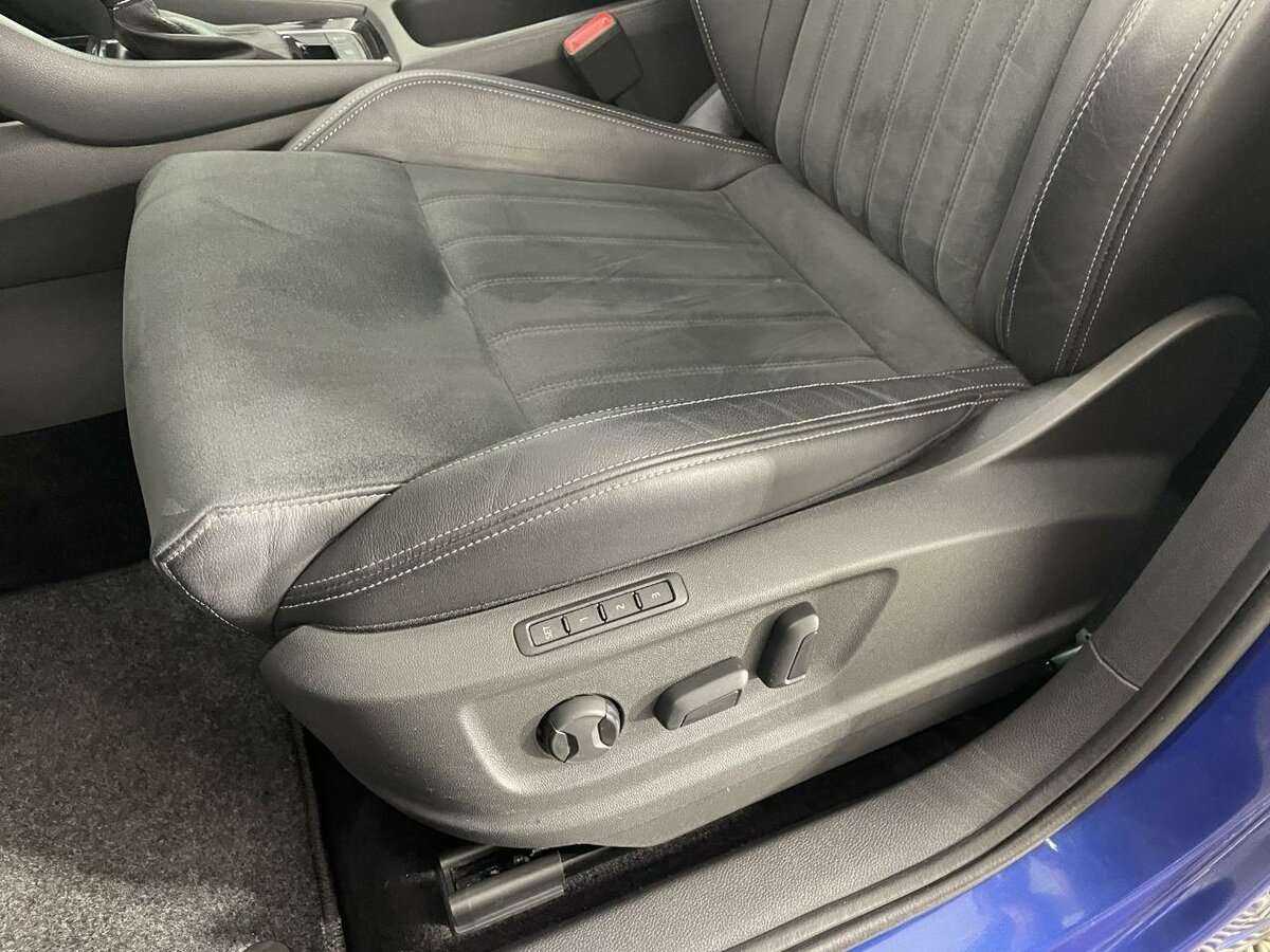 Купить Skoda Karoq с пробегом. Фото: #6