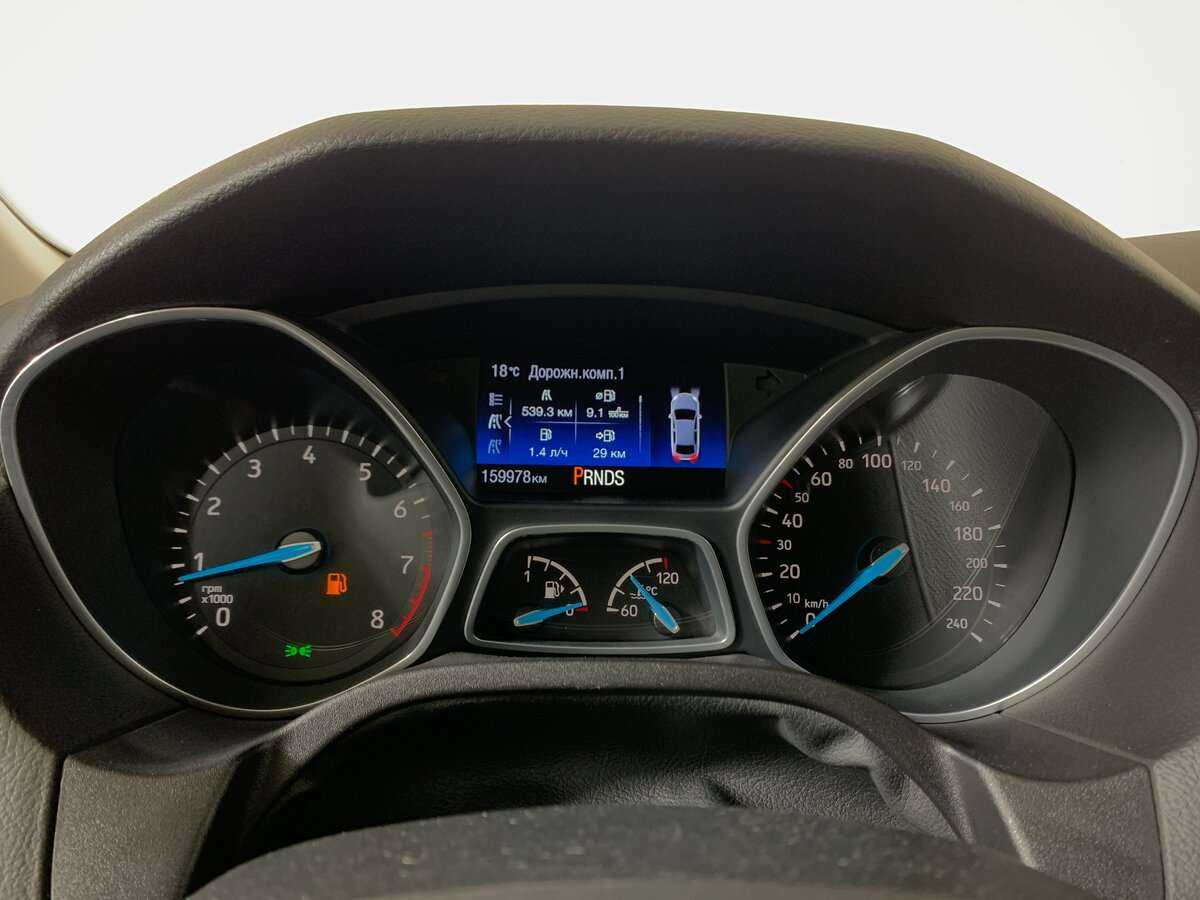 Купить Ford Focus с пробегом. Фото: #14