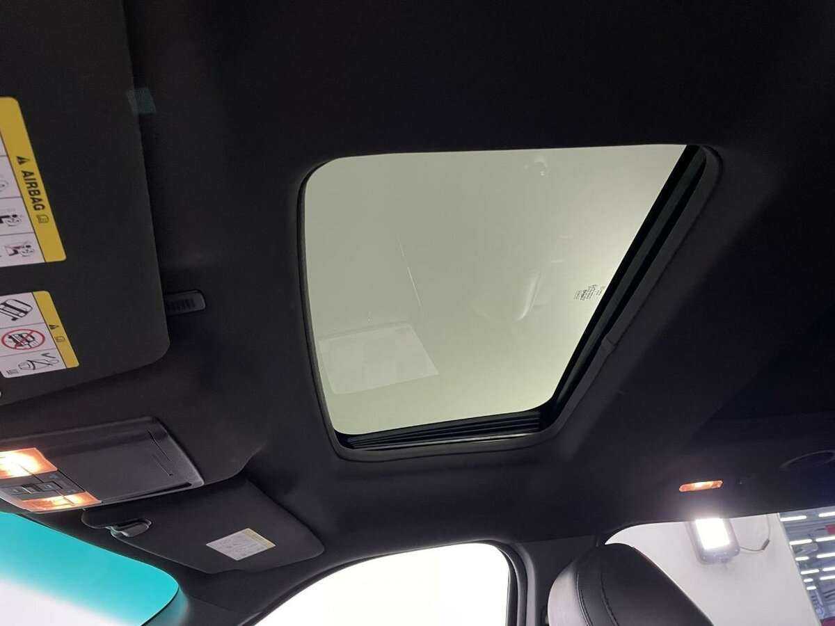 Купить Ford Explorer с пробегом. Фото: #14