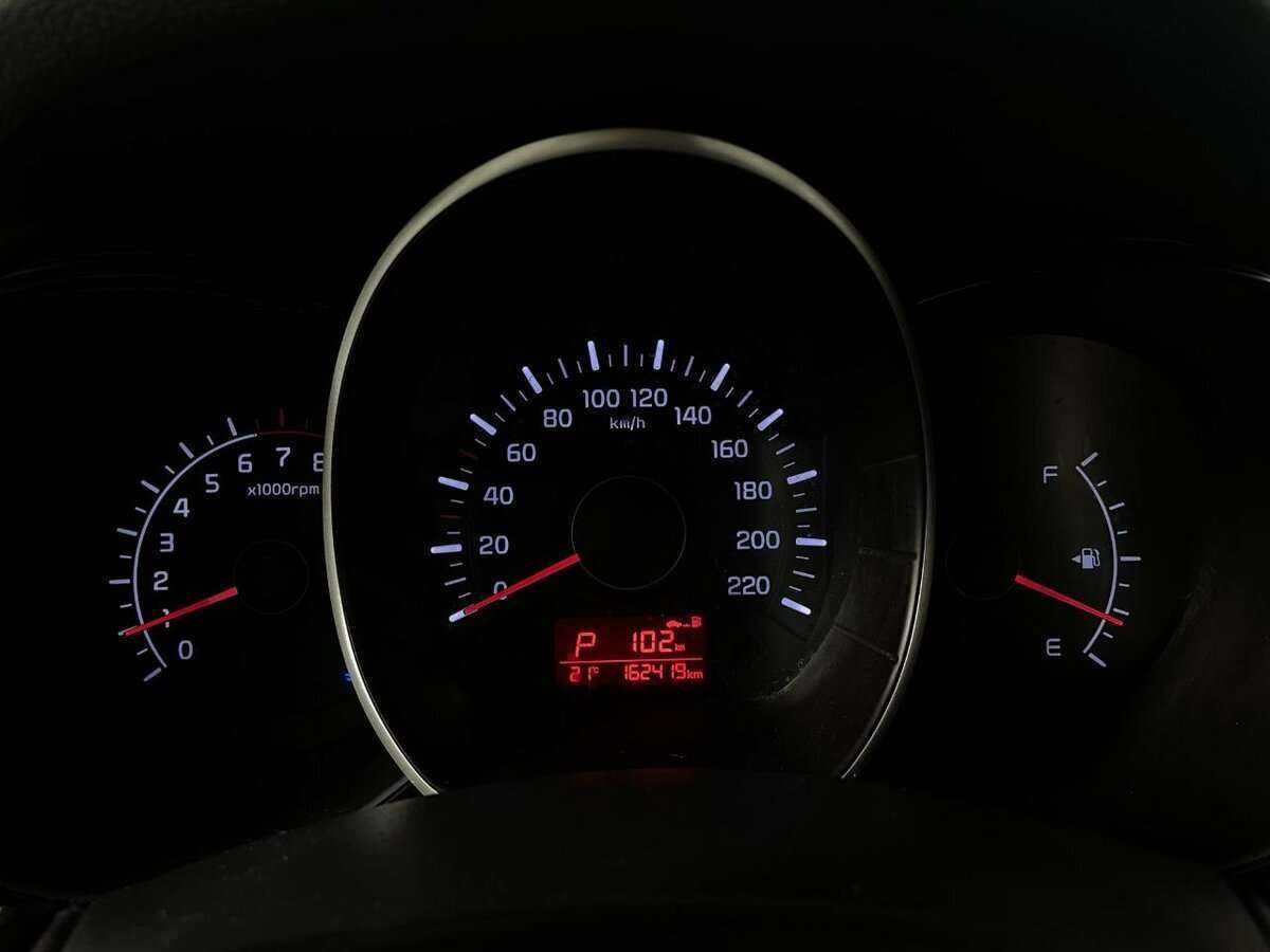 Купить Kia Rio с пробегом. Фото: #10