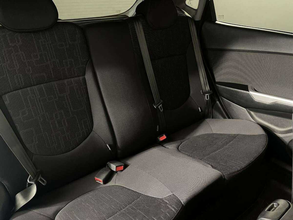 Купить Kia Rio с пробегом. Фото: #14